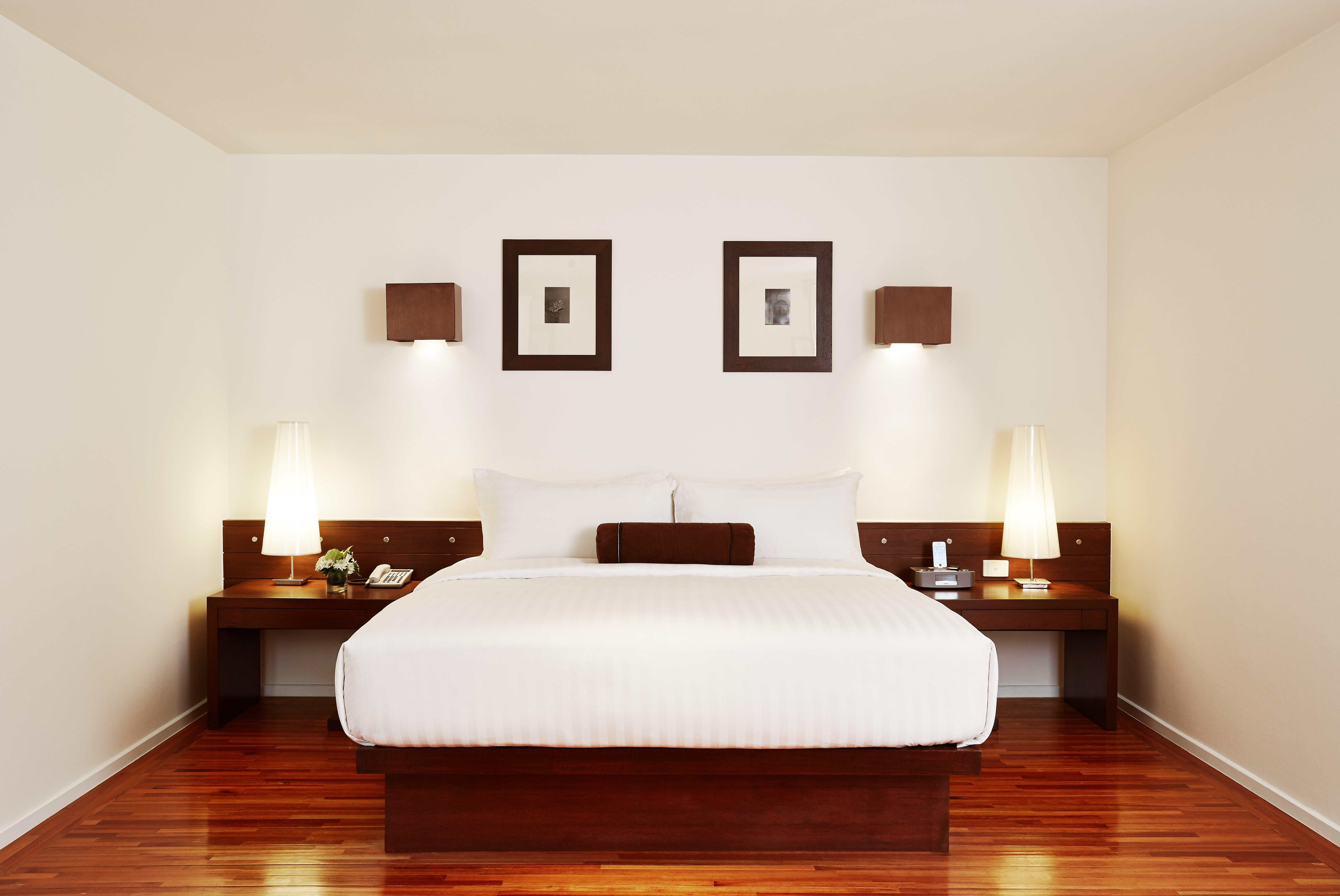 Triple Two Silom Hotell Bangkok Eksteriør bilde